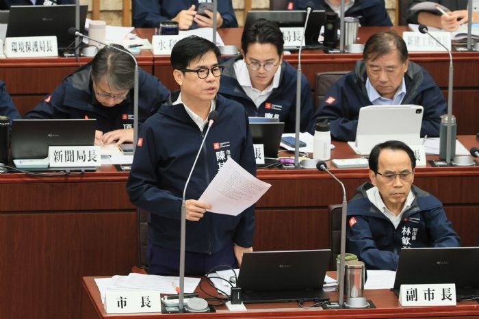 高雄觀光航線再想像！陳其邁：水域運具全面評估，港灣城市魅力將更上一層樓